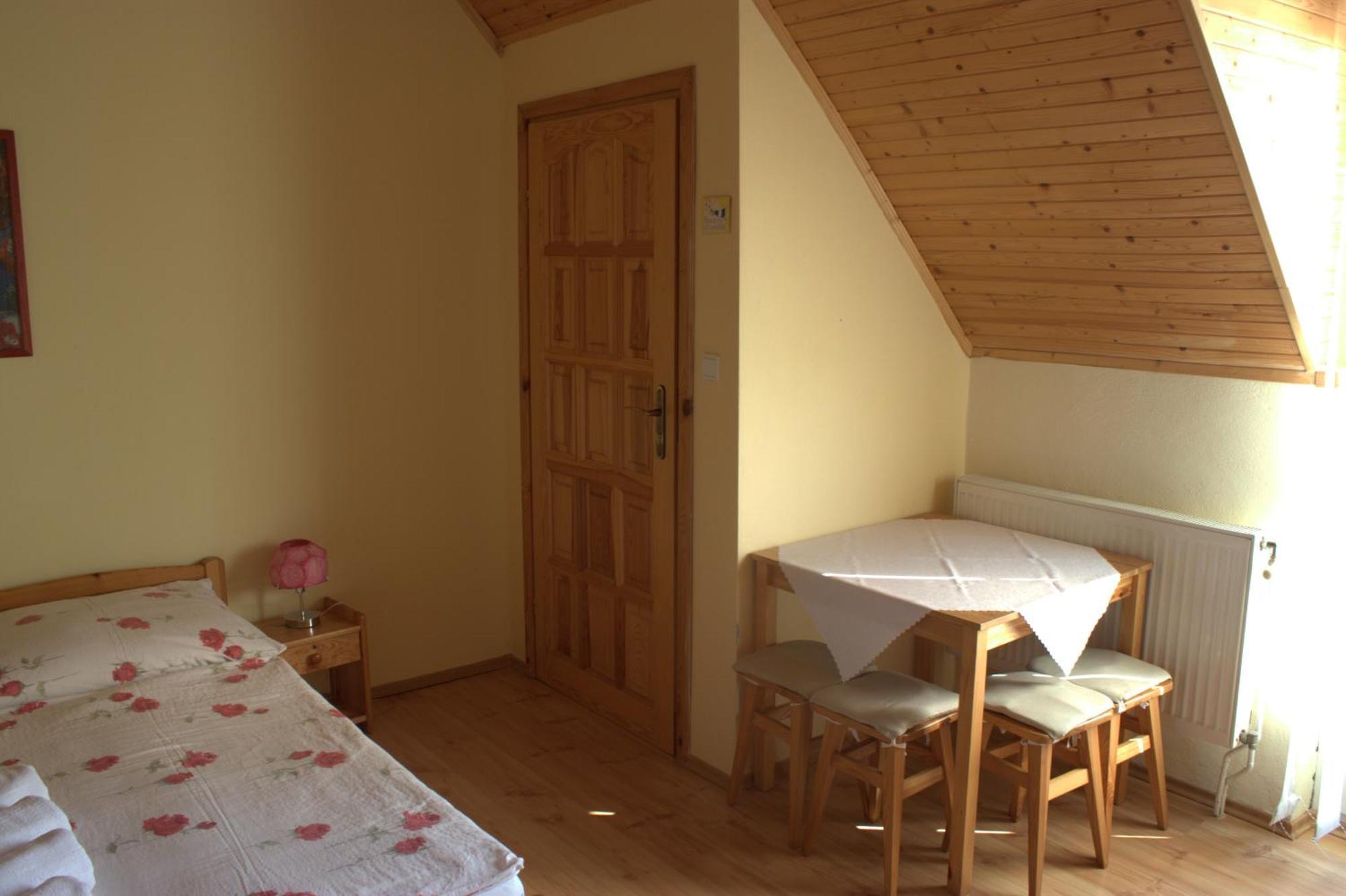 Zlty Dom Vrbov Apartment ห้อง รูปภาพ