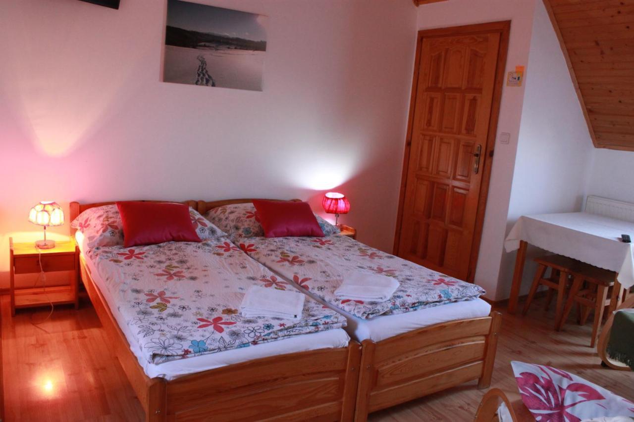 Zlty Dom Vrbov Apartment ภายนอก รูปภาพ
